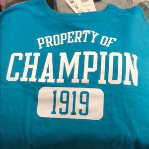 🆕 Champion Heritage Crop Top Blue and white size large